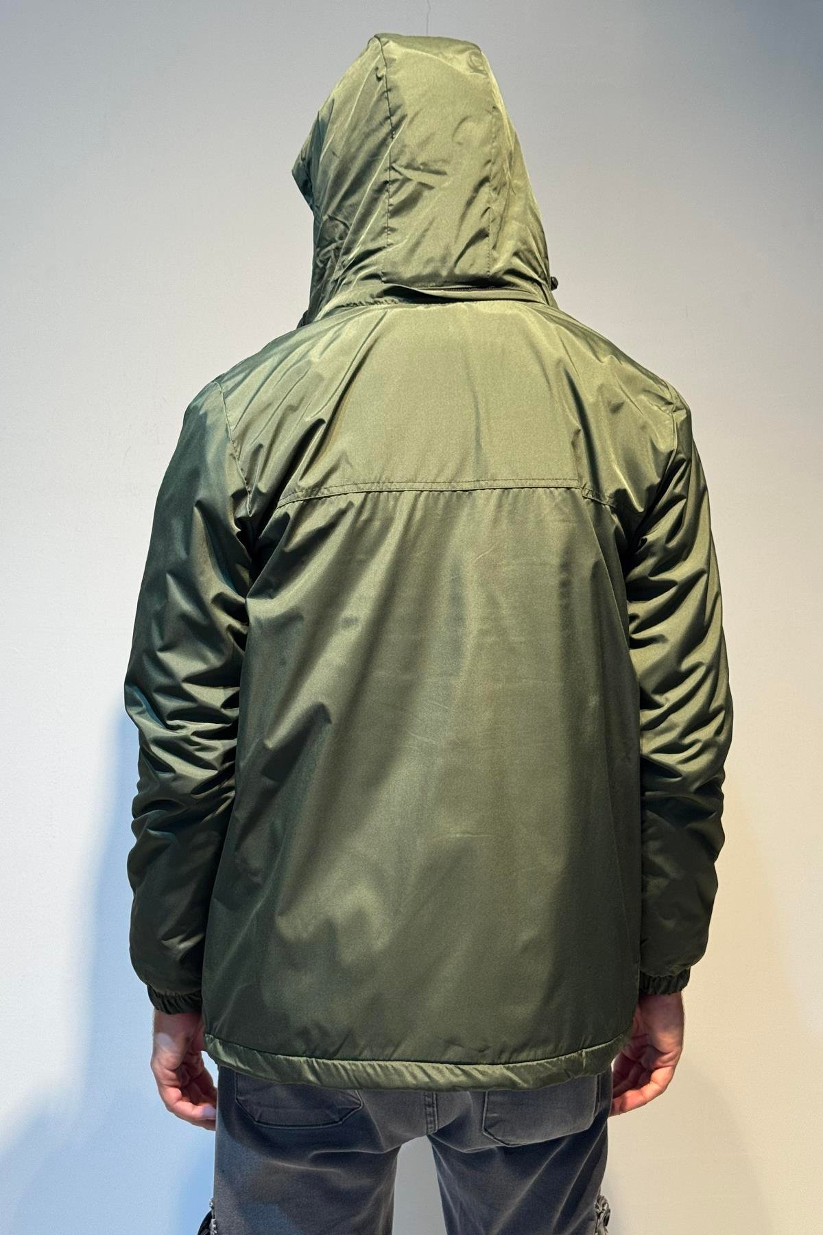 Erkek Kapüşonlu Cep Detaylı İçi Polar Kışlık Mont 2540 Haki