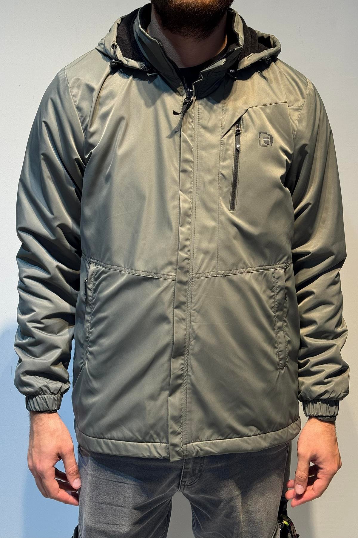 Erkek Kapüşonlu Cep Detaylı İçi Polar Kışlık Mont 2571 Haki