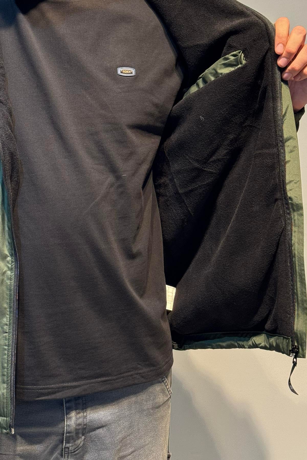 Erkek Kapüşonlu Cep Detaylı İçi Polar Kışlık Mont 2540 Haki