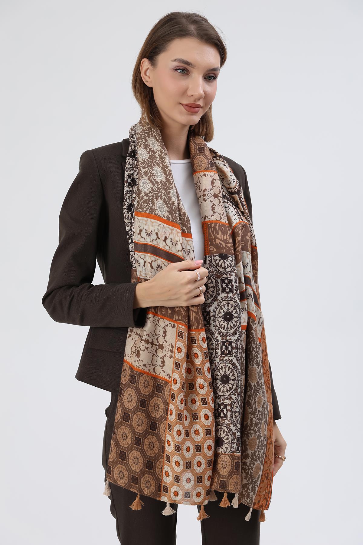 Etnik Desenli Püskül Detay Kadın Şal 5081 Camel