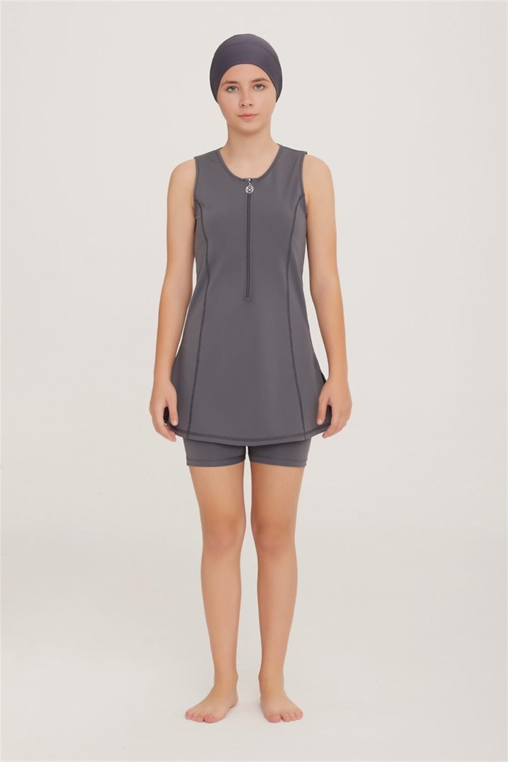 Genç Kolsuz Şortlu Yarı Kapalı Likralı Tesettür Mayo Hughes 8131 Antrasit Remsa Mayo