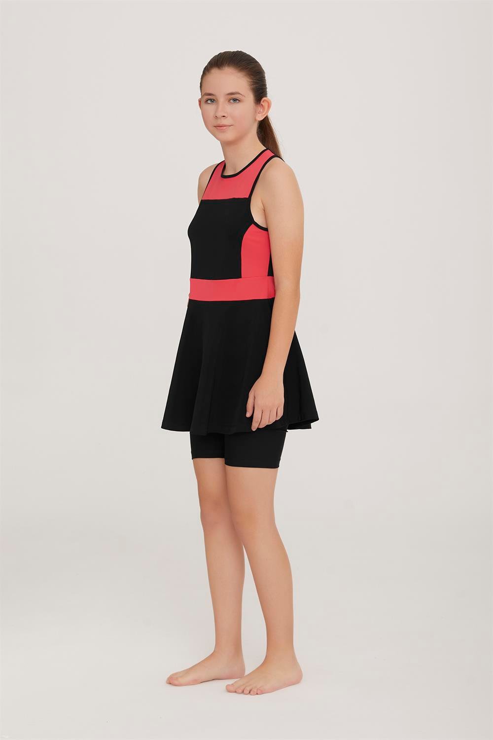 Genç Kolsuz Şortlu Yarı Kapalı Likralı Elbise Tesettür Mayo Nunny 5909 Mercan Remsa Mayo