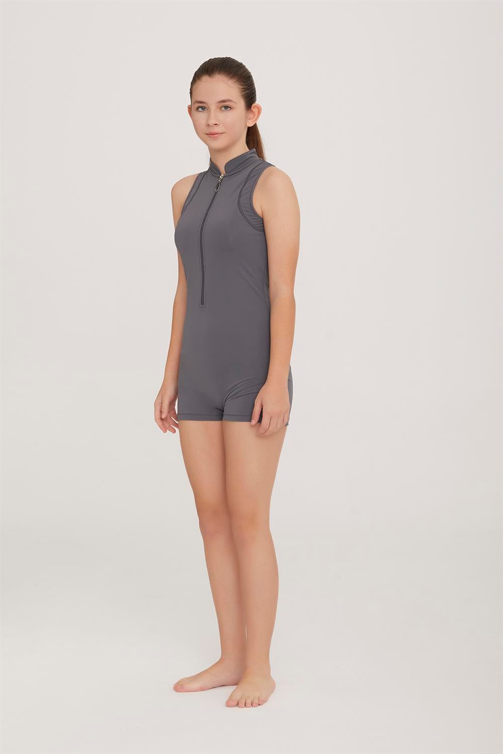 Genç Tulum Kolsuz Şortlu Yarı Kapalı Likralı Yüzücü Mayo Fleck 5910 Antrasit Remsa Mayo