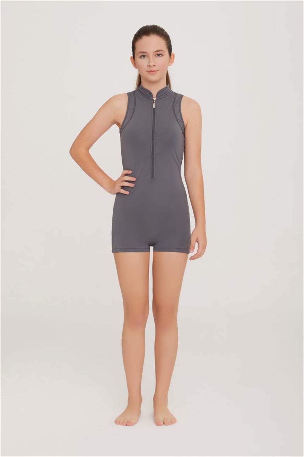 Genç Tulum Kolsuz Şortlu Yarı Kapalı Likralı Yüzücü Mayo Fleck 5910 Antrasit Remsa Mayo