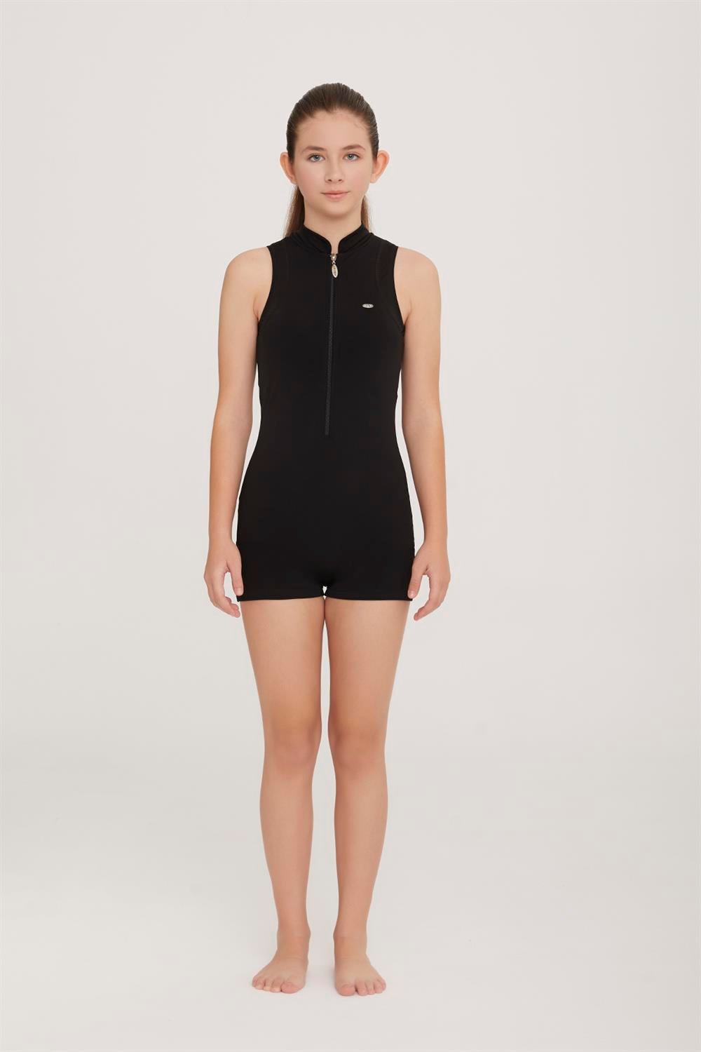 Genç Tulum Kolsuz Şortlu Yarı Kapalı Likralı Yüzücü Mayo Fleck 5910 Siyah Remsa Mayo