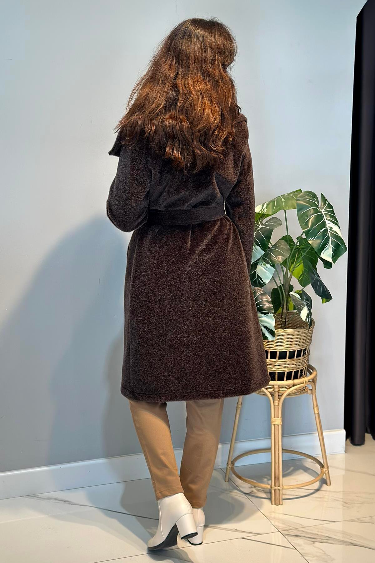 Geniş Yakalı Düğmeli Kaban 36234 Kahverengi