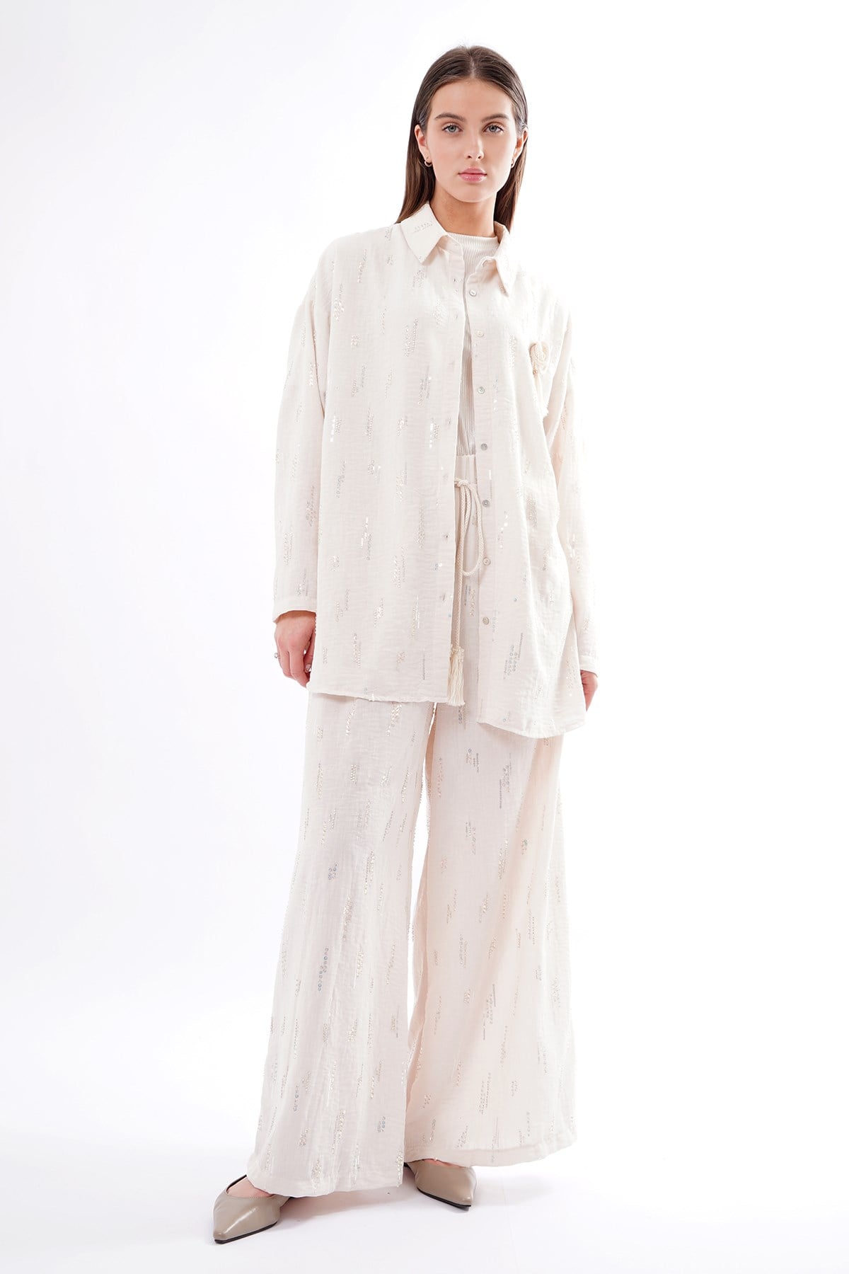 Halat Broş Aksesuarlı Pullu Payet Pantolonlu Takım 935 Ekru