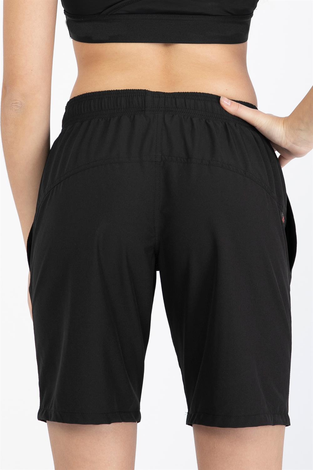 Kadın Havuz Deniz Diz Üstü Şort 860 Siyah