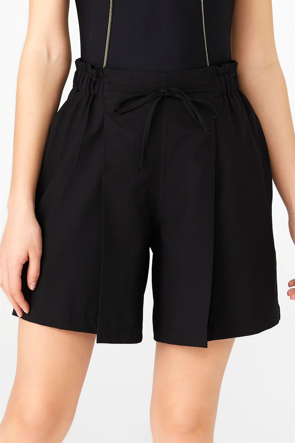 Kadın Havuz Deniz Şortu 033