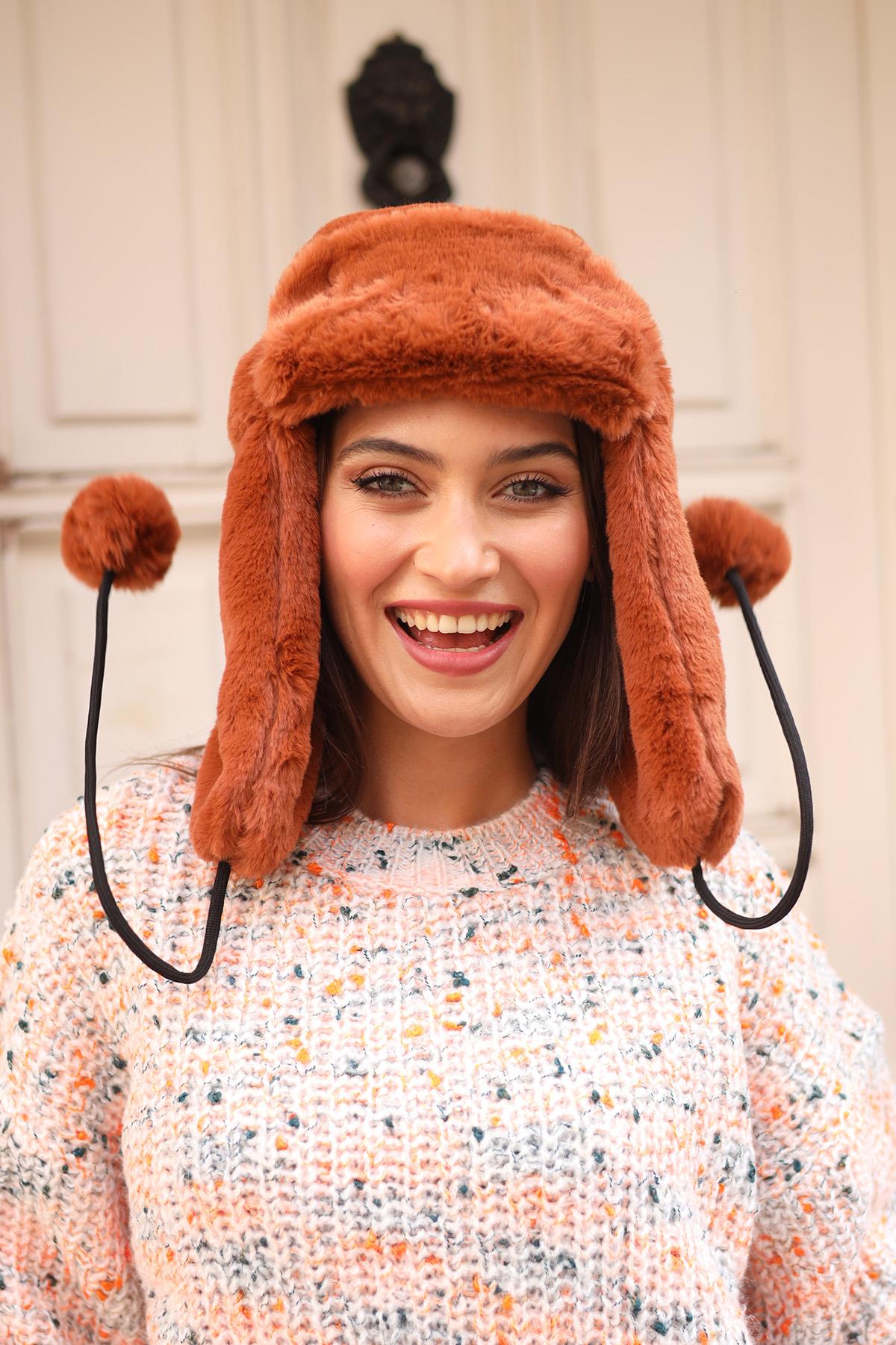 Kadın Kürklü Kulaklıklı Peluş Şapka RKŞ-04 Kiremit