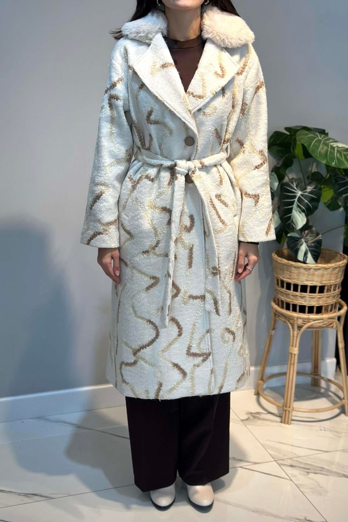 Kadın Laseli Desen Detay Buklet Kaban 6327 Ekru