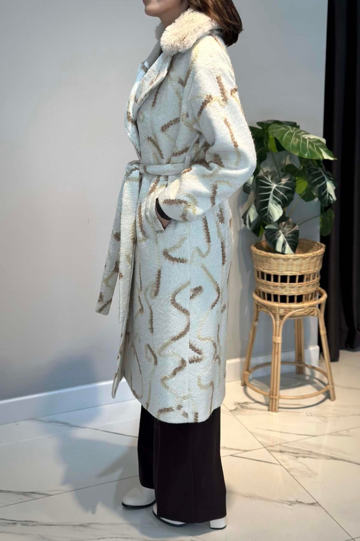 Kadın Laseli Desen Detay Buklet Kaban 6327 Ekru