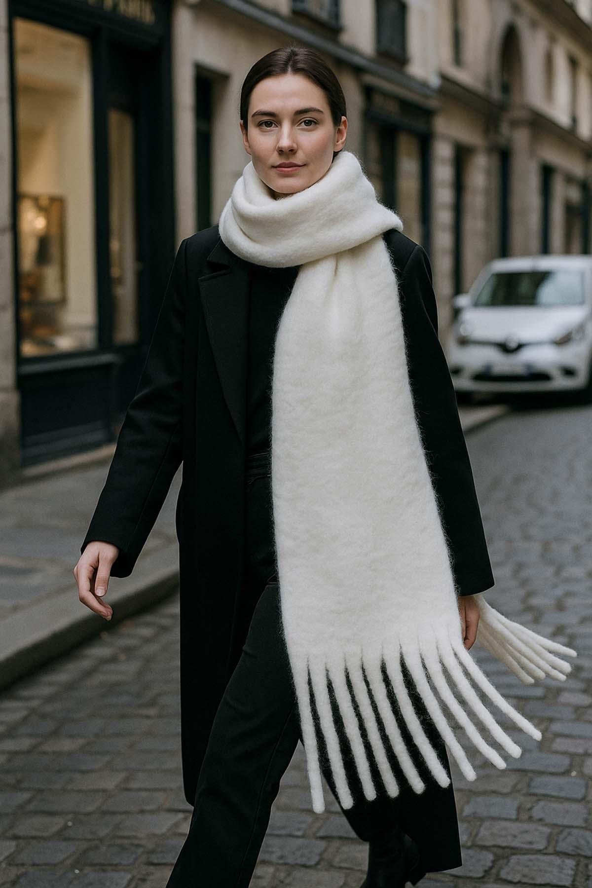 Kadın Püskül Detay Atkı Omuz Şalı 40x200 cm 1295 Ekru