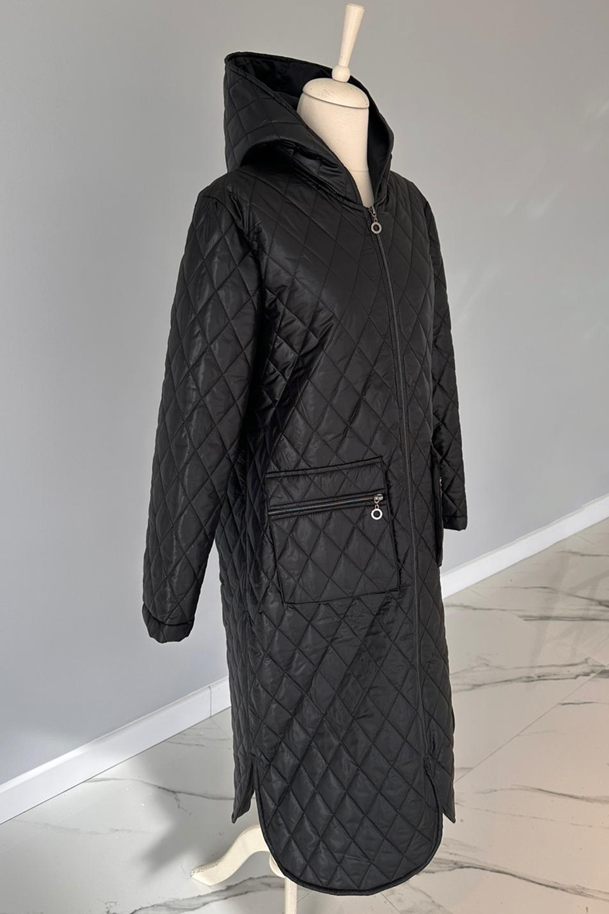 Kapitone Kapşonlu Siyah Renk Kaban 17758