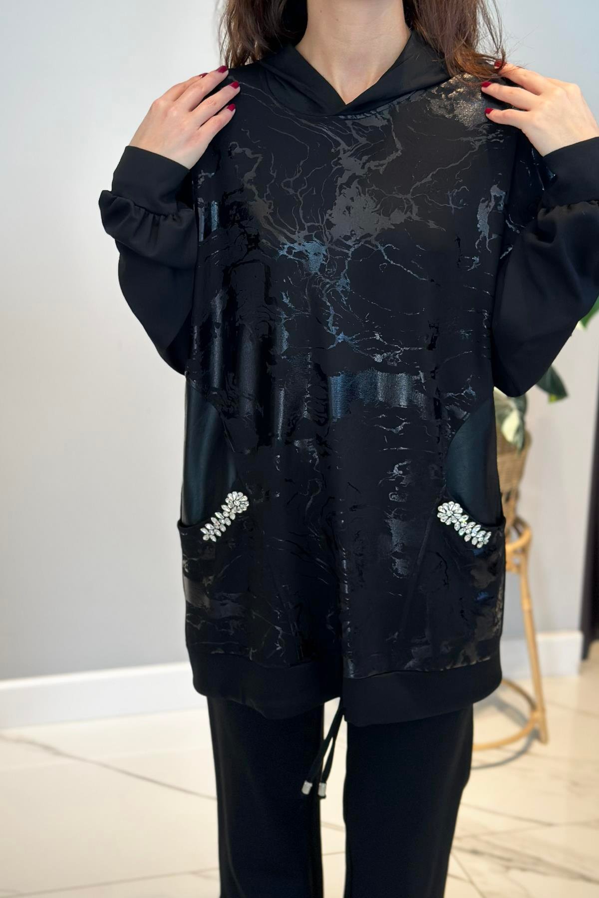 Kapüşonlu Baskı Detay Takım 19310 Siyah