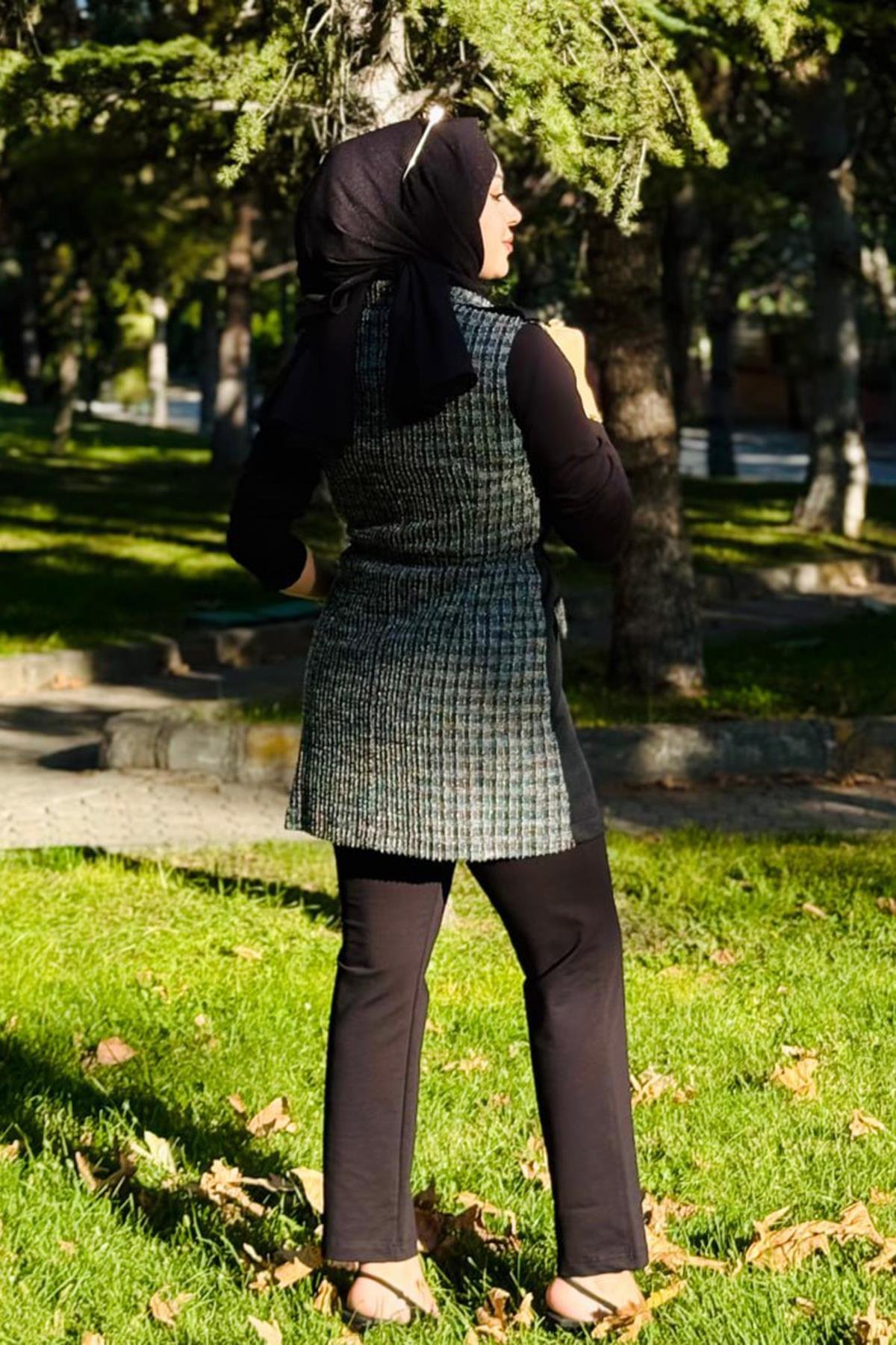 Kare Desen Kruvaze Yelekli 3'lü Takım 25149 Siyah 