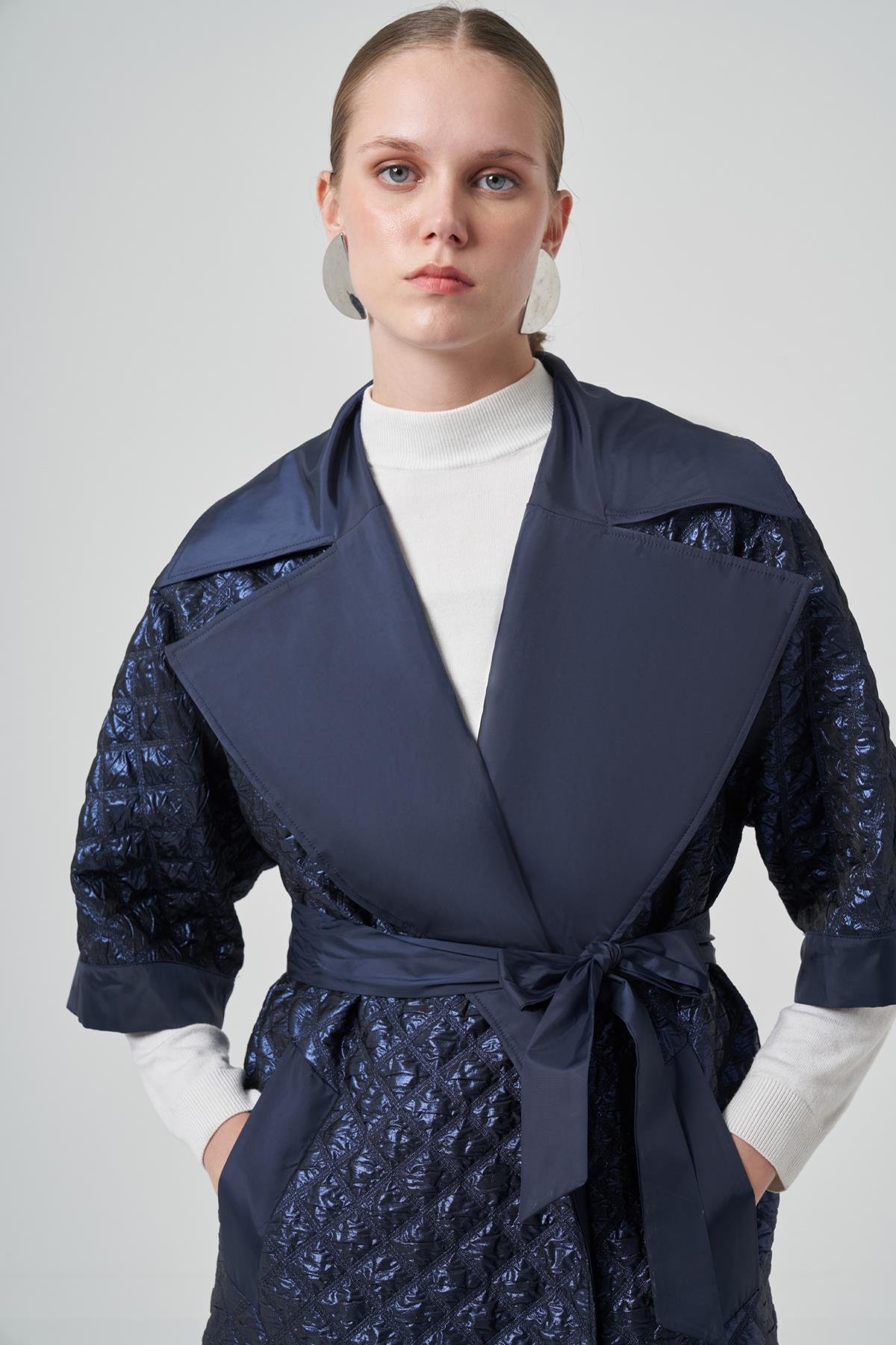 Kemer ve Çıkartılabilir Örme Kol Detay Kap Ceket 6014 Lacivert