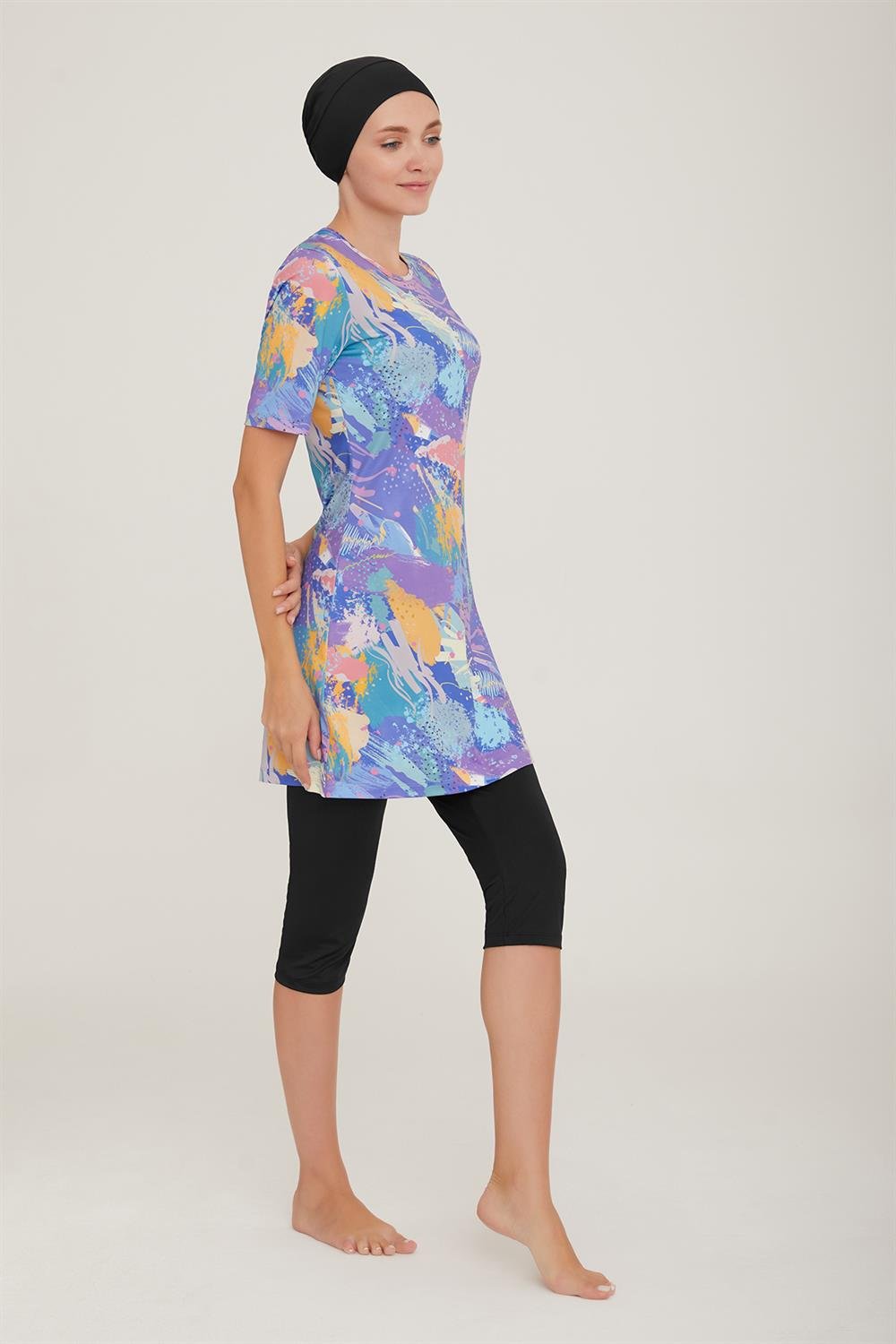 Kısa Kol Taytlı Yarı Kapalı Mayo Afşin 3 8082 Siyah Remsa Mayo