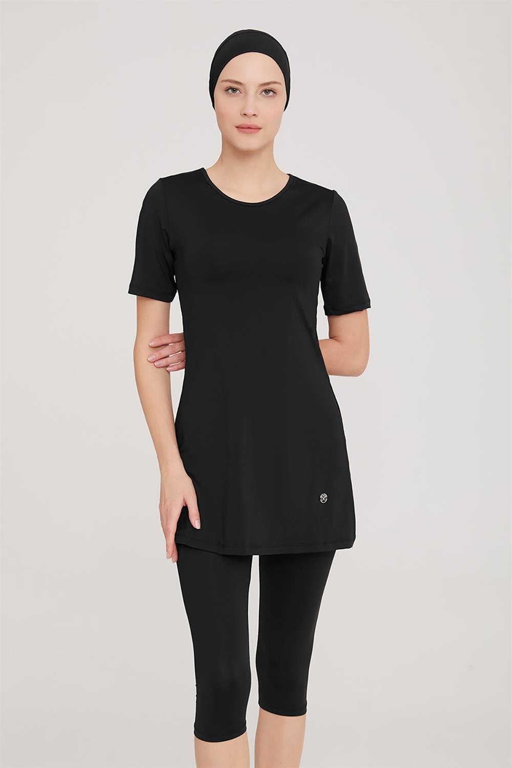 Kısa Kol Taytlı Yarı Kapalı Mayo Walt 0572 Siyah Remsa Mayo