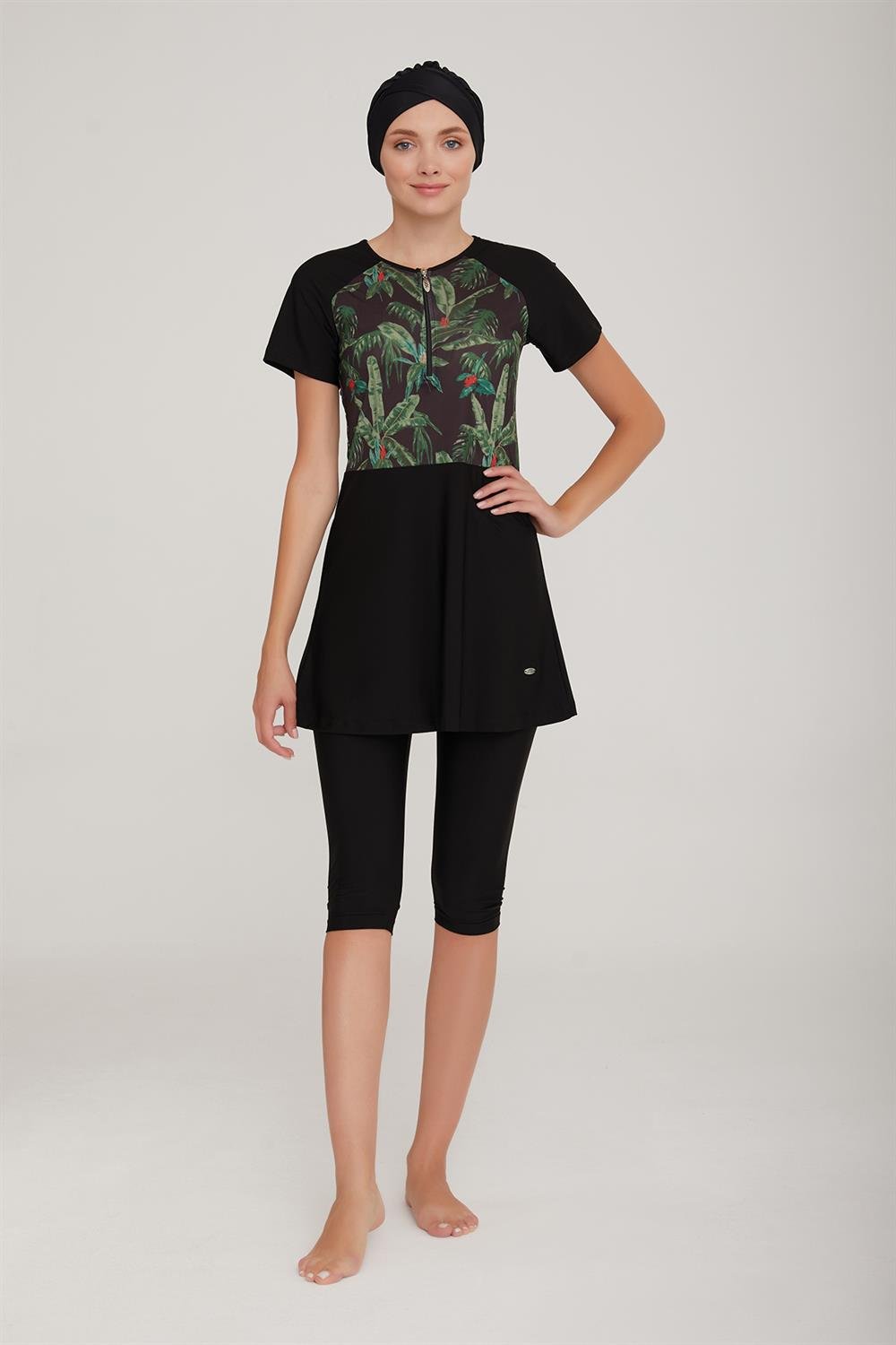 Kısa Kollu Taytlı Yarı Kapalı Mayo Sarah 1 3913 Siyah Remsa Mayo