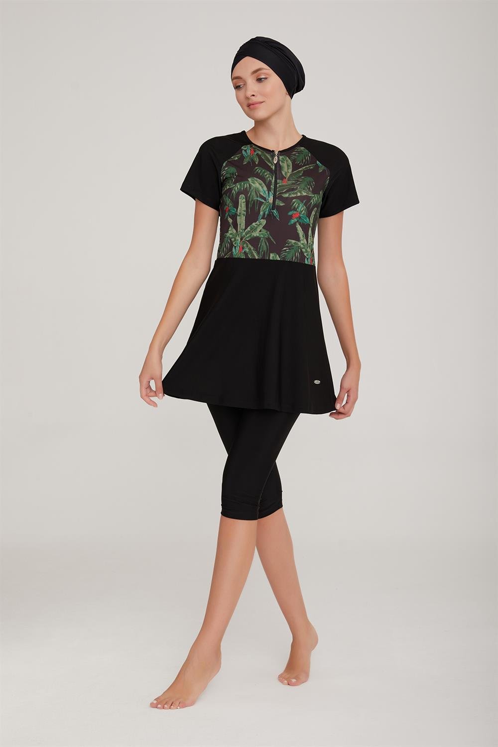 Kısa Kollu Taytlı Yarı Kapalı Mayo Sarah 1 3913 Siyah Remsa Mayo