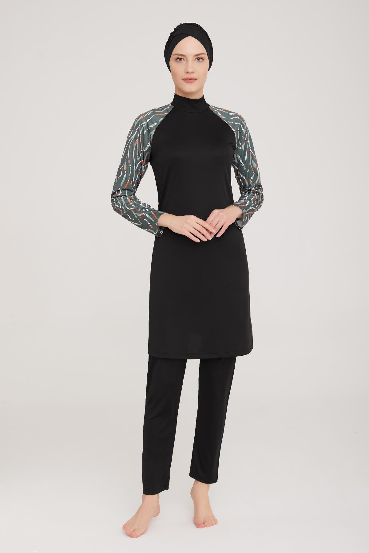 Likralı Tam Kapalı Tesettür Mayo Aksa 3 9017 Siyah Remsa Mayo