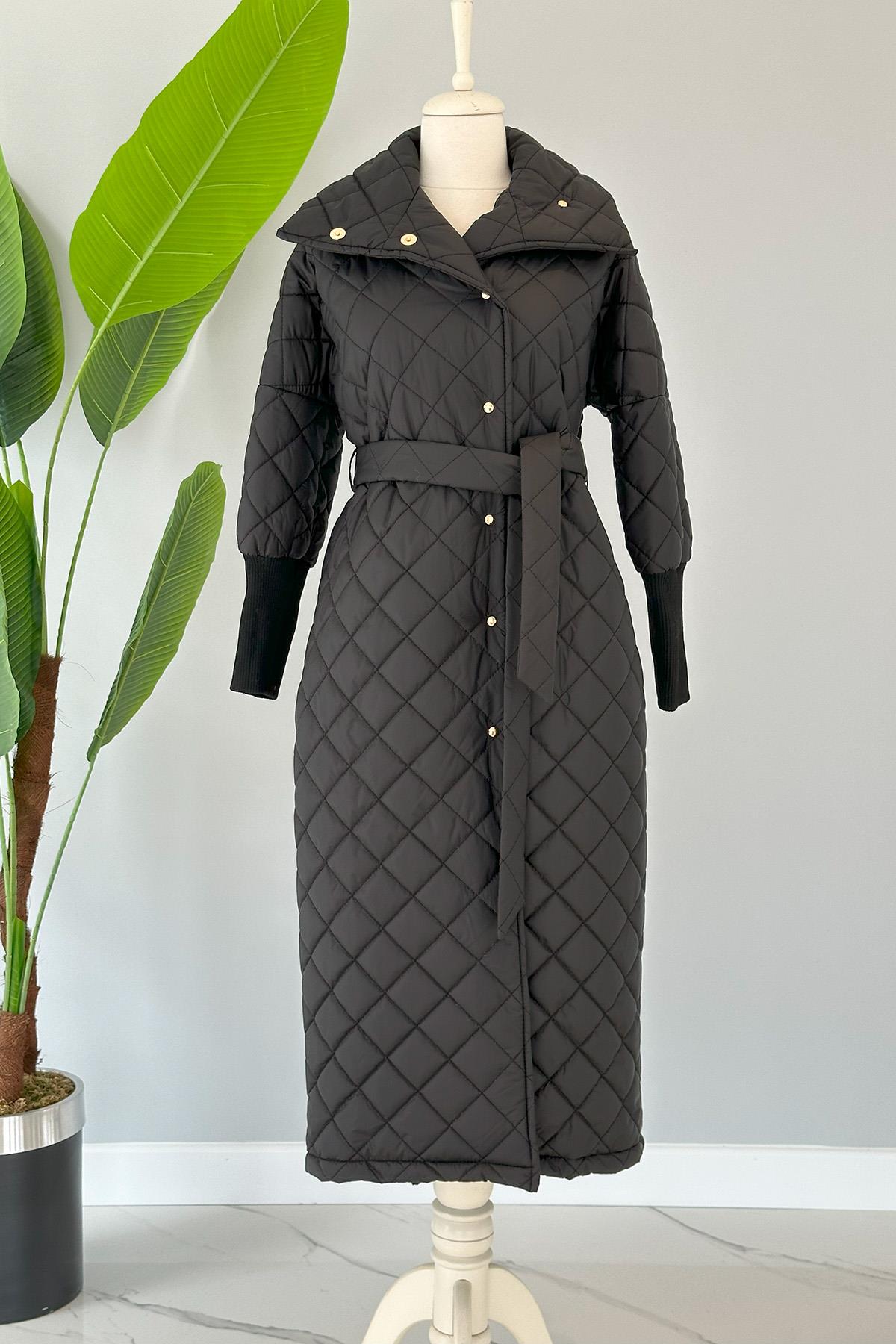 Missemramiss Çantalı Kapitone Kaban Mont 4104 Siyah