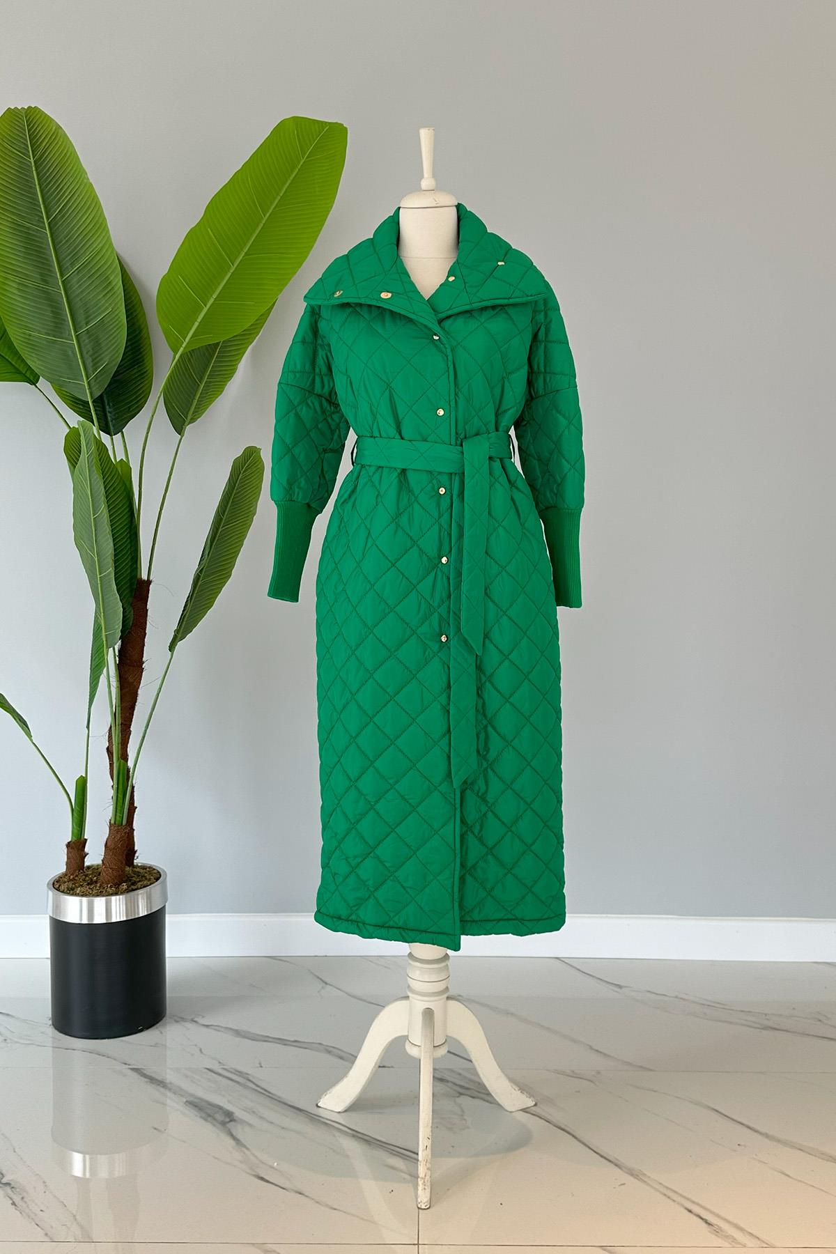 Missemramiss Çantalı Kapitone Kaban Mont 4104 Benetton