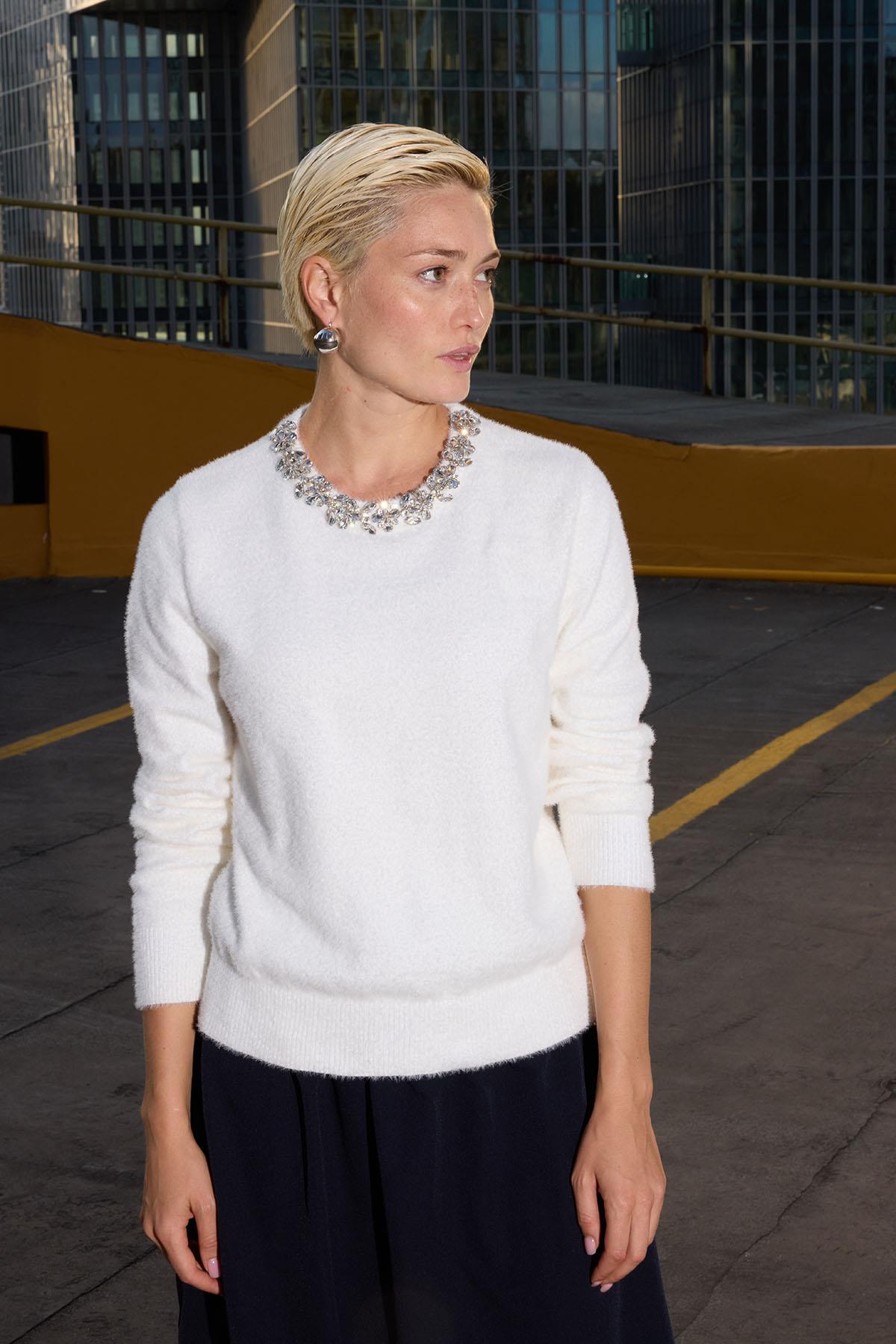 Missemramiss Roccioso Angora Kazak 4574 Ekru