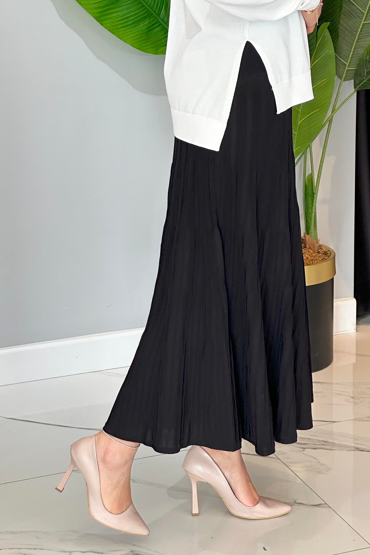 Missemramiss Speciale Triko Etek 4714 Siyah