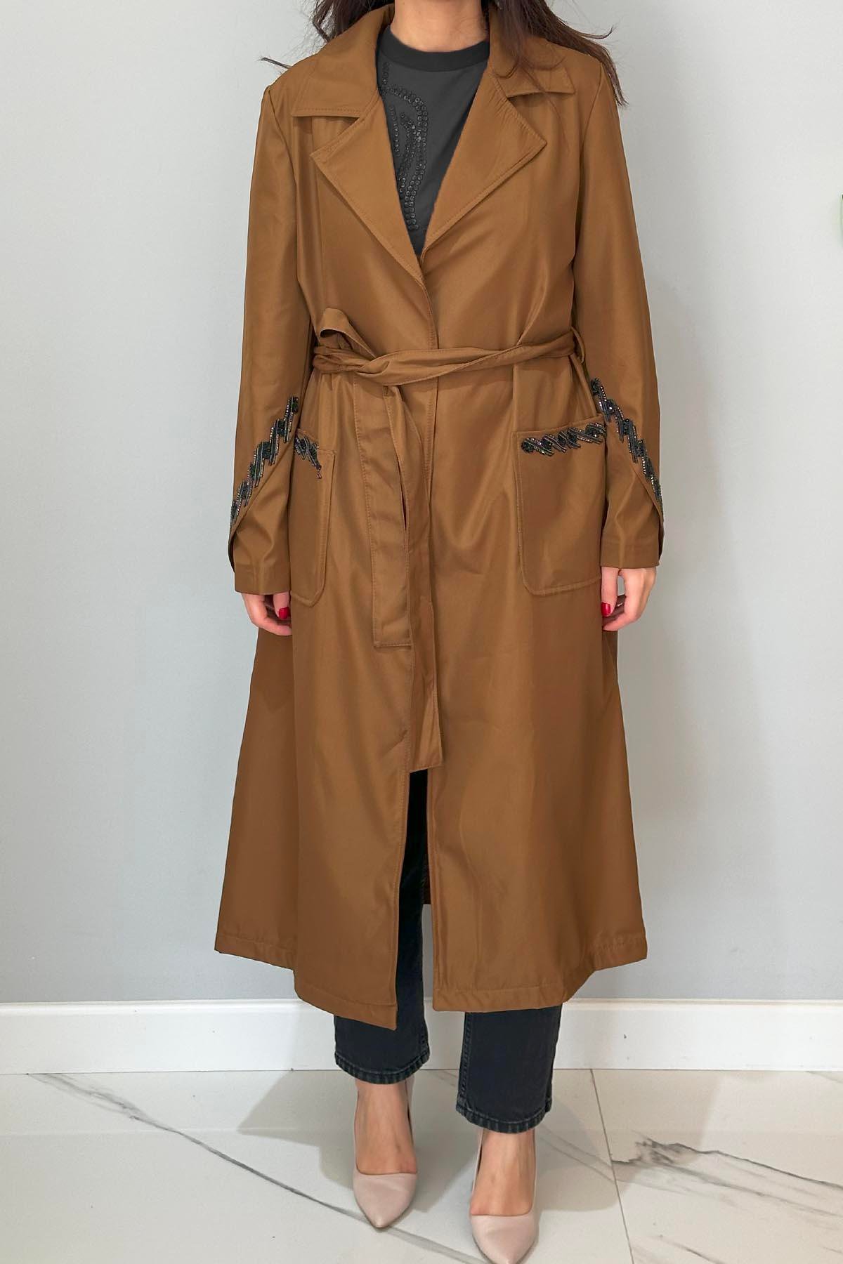 Nakış Detay Kap Ceket 17000 Taba