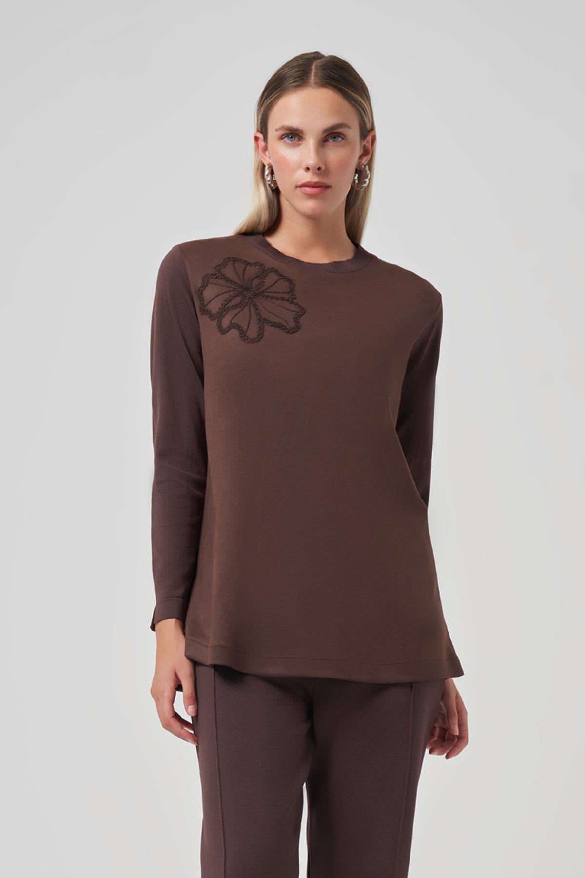 Nakış İşleme Detay Triko Kollu Nubuk Tunik 3004 Kahve