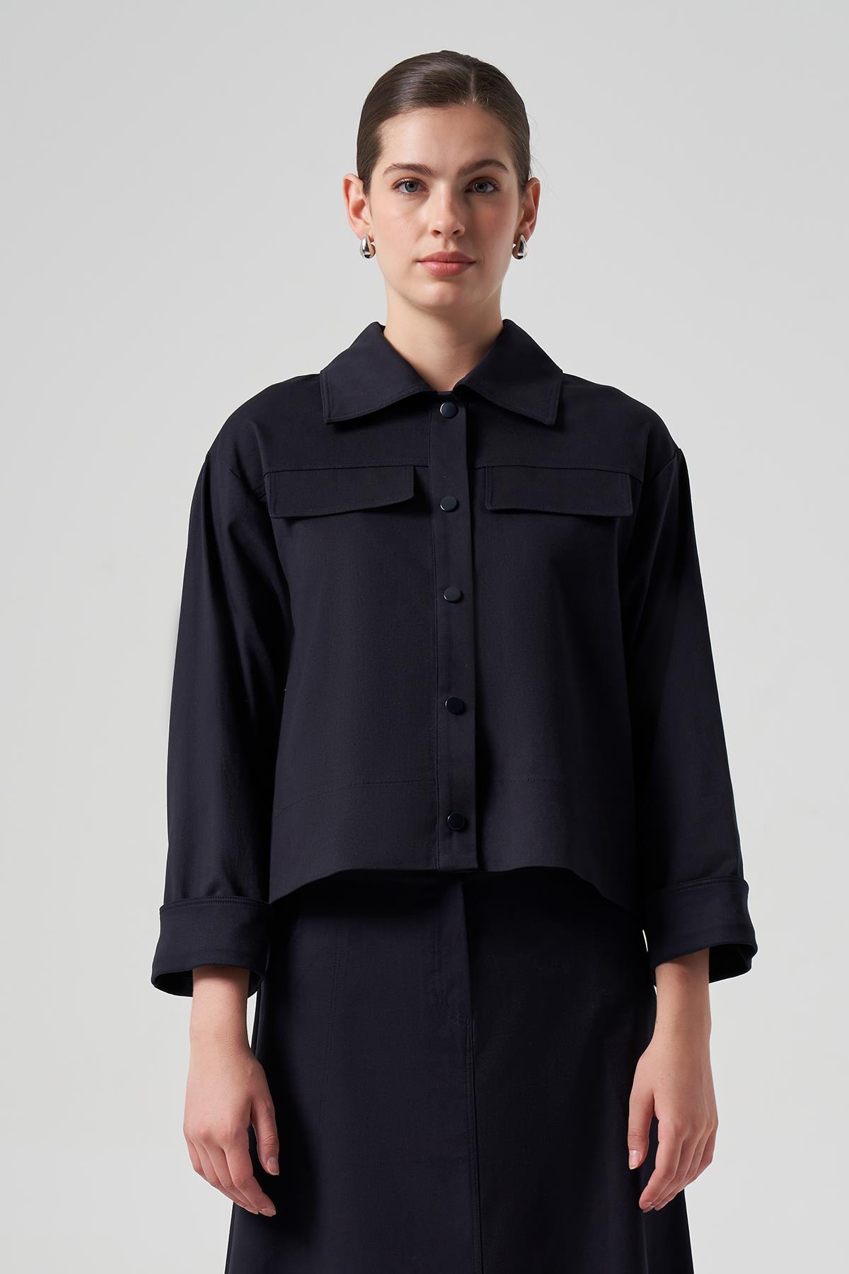 Nuss Çıtçıtlı Kısa Ceket 6025 Lacivert