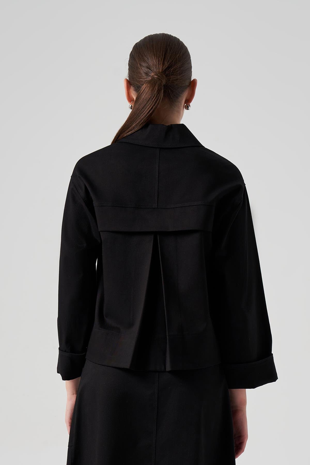 Nuss Çıtçıtlı Kısa Ceket 6025 Siyah