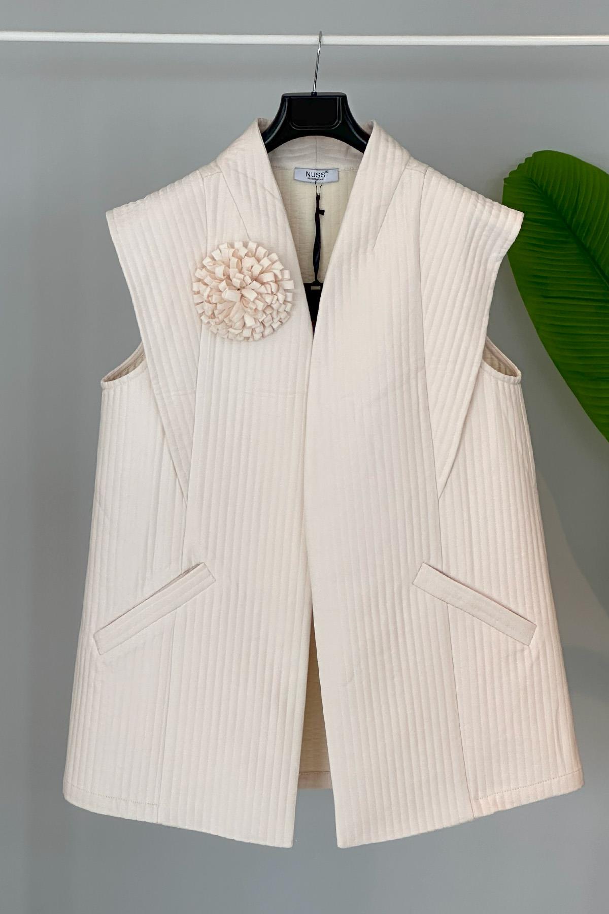 Nuss Ekru Yelek 6020