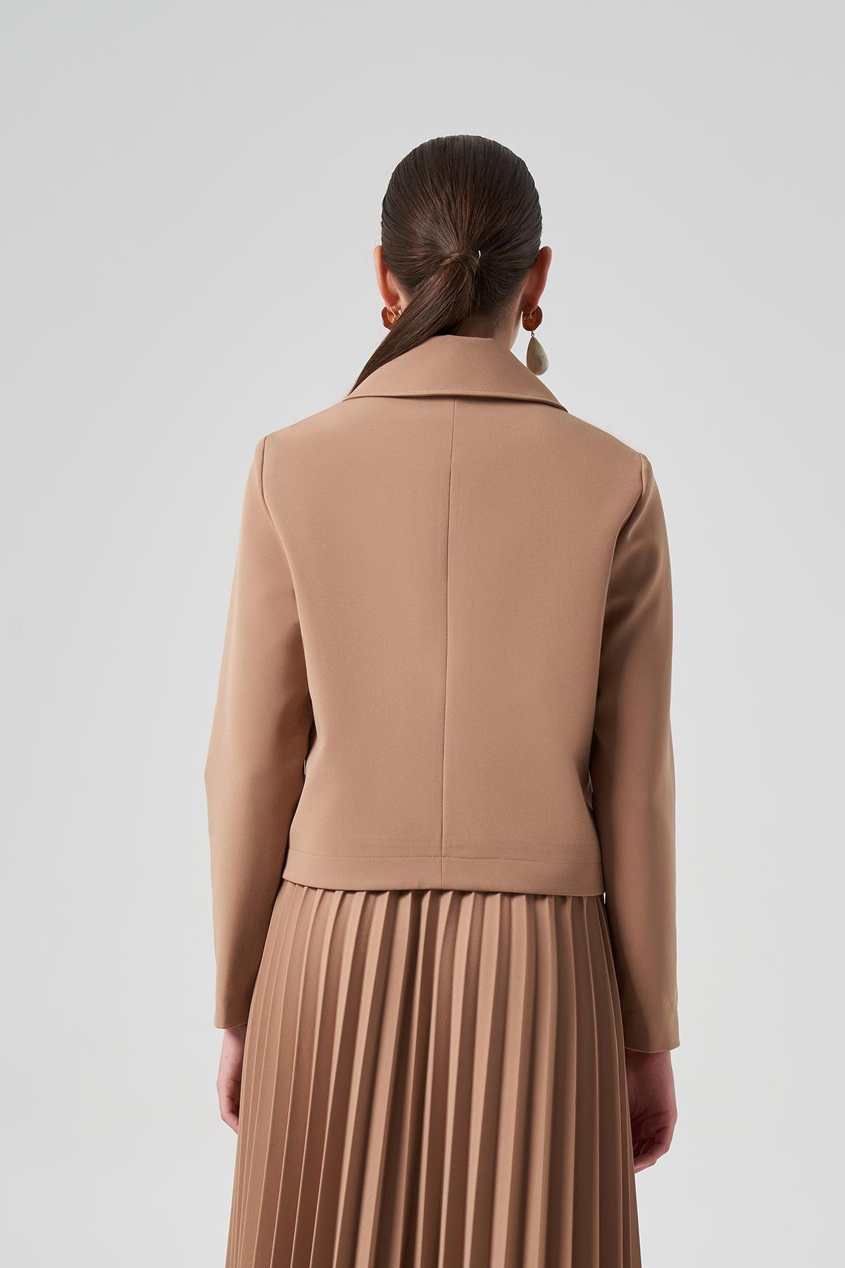 Nuss Kısa Ceket 6037 Camel