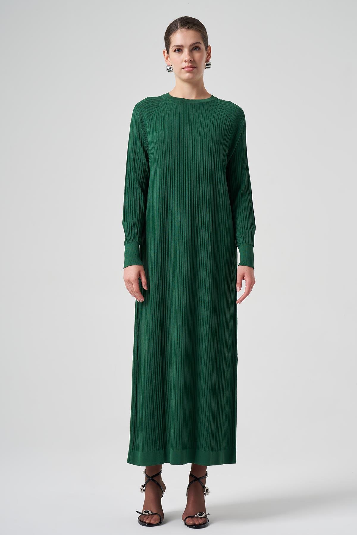 Nuss Merserize Çizgi Detay Elbise 400 Benetton