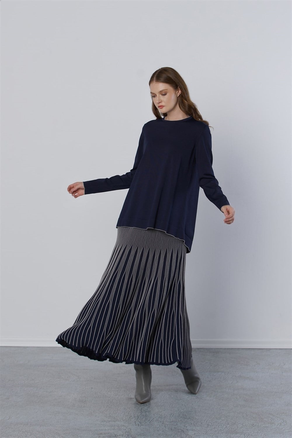 Nuss Merserize Piliseli Biyeli Triko Etekli Takım NS-22K-926TKM Lacivert