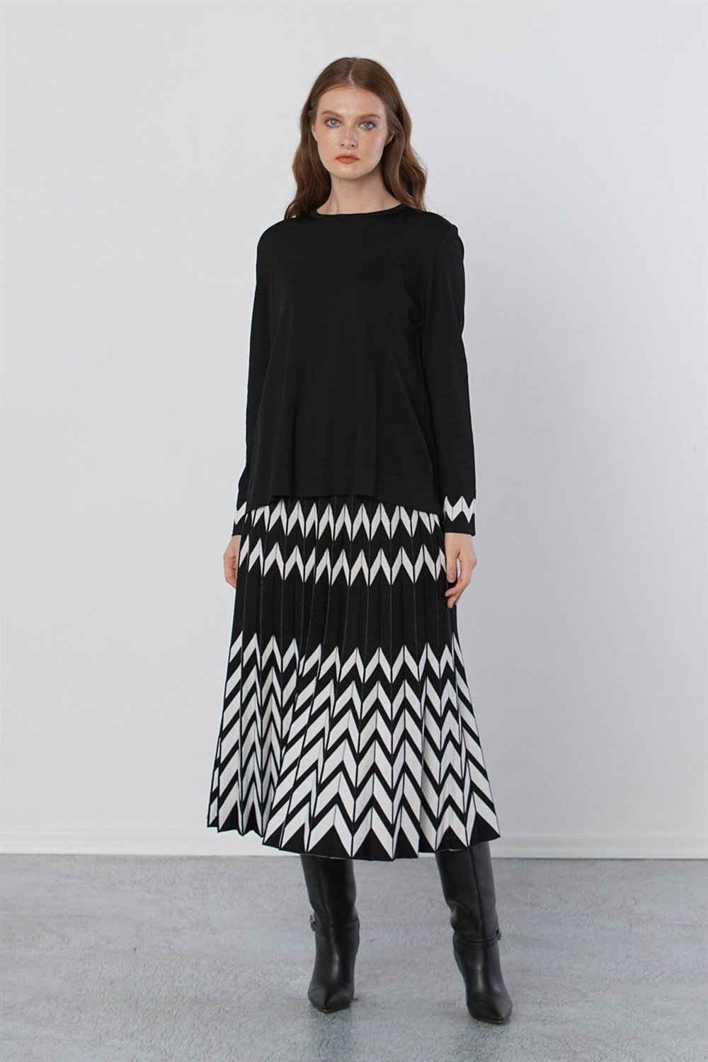 Nuss Merserize Triko Zik Zak Etekli Takım NS-22K-900TKM Siyah