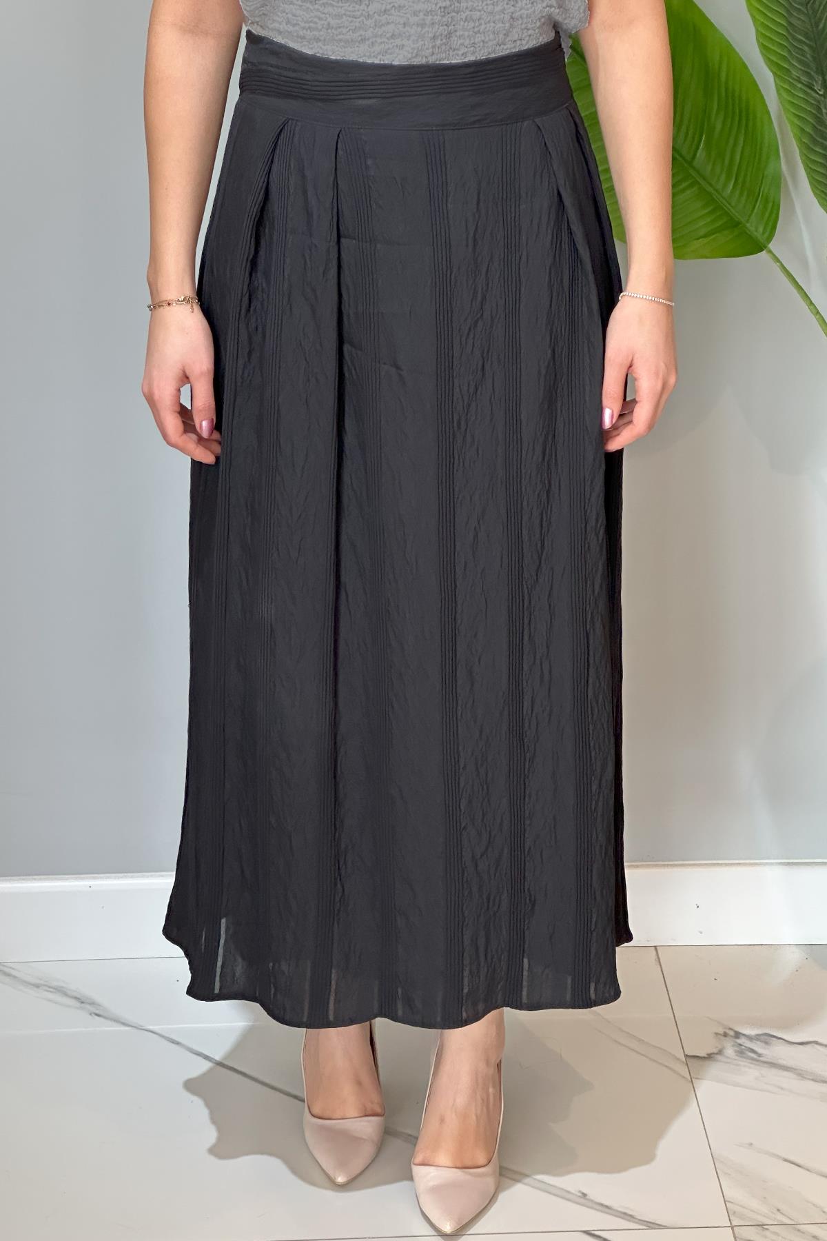 Nuss Paraşüt Dokulu Etek 80-04 Siyah