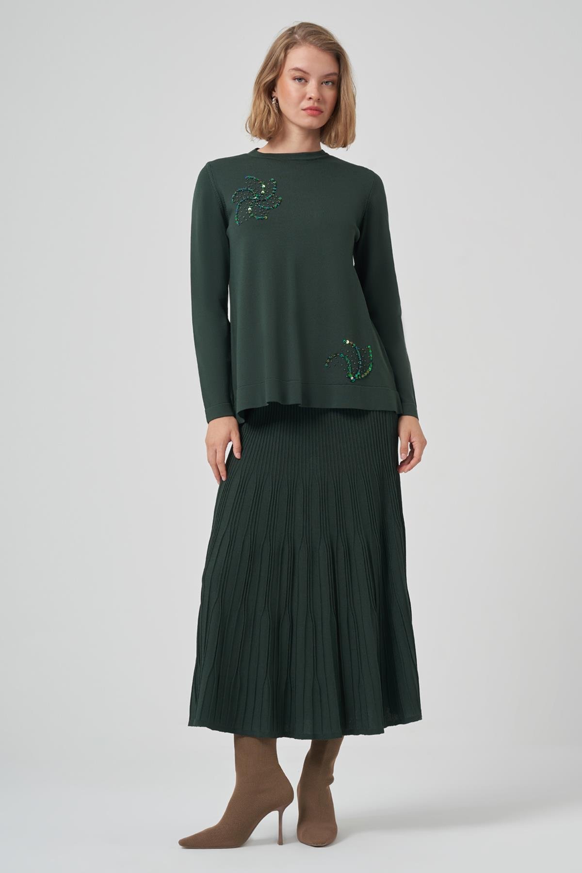 Nuss Taş Detay Etekli Triko Takım 1352 Çam Yeşil