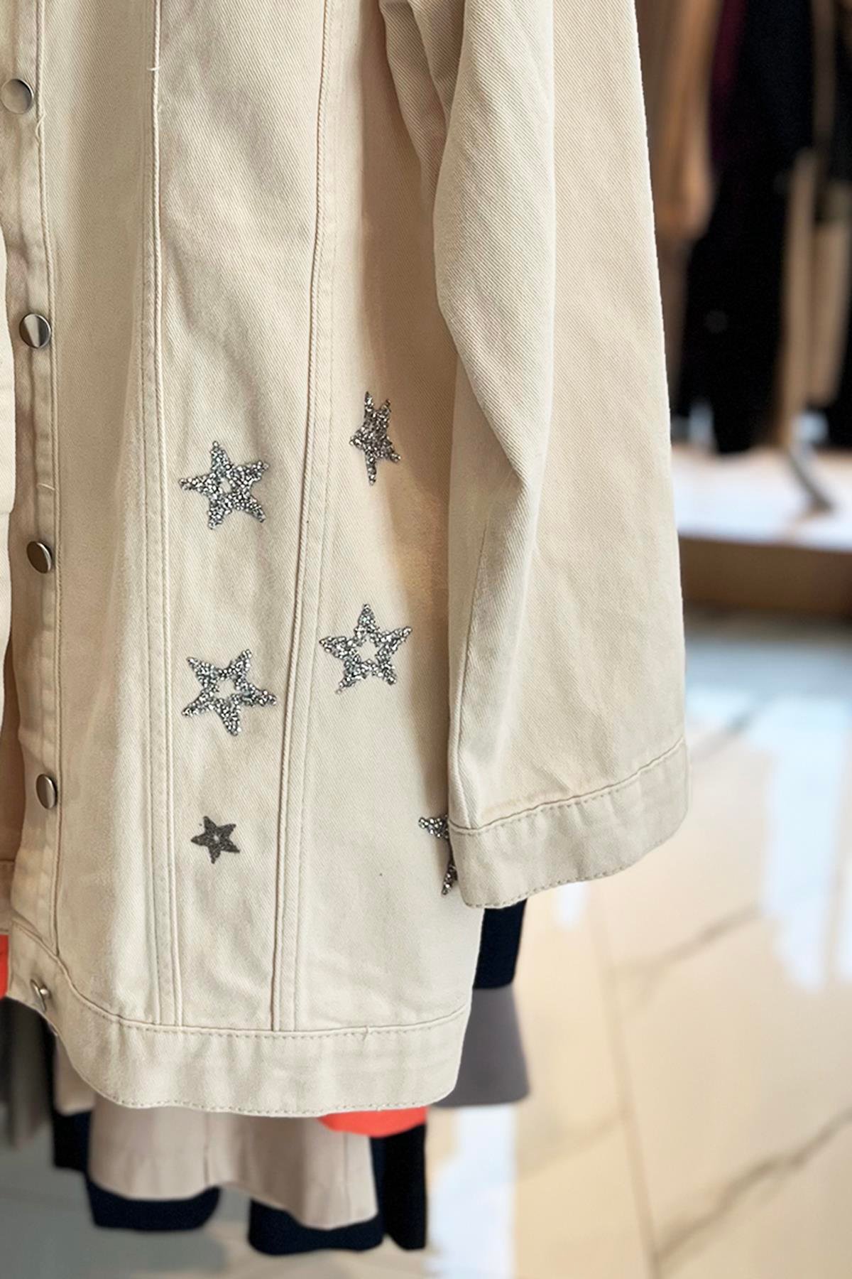 Nuss Taş Detay Kot Ceket 4042 Ekru