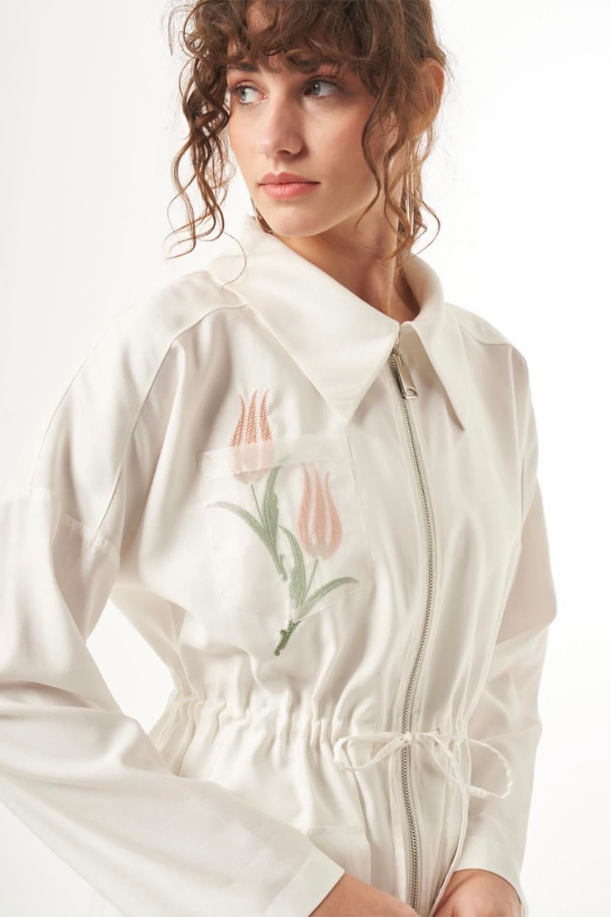 Nuss Tül Detaylı Nakış İşlemeli Kap Ceket 6005 Ekru