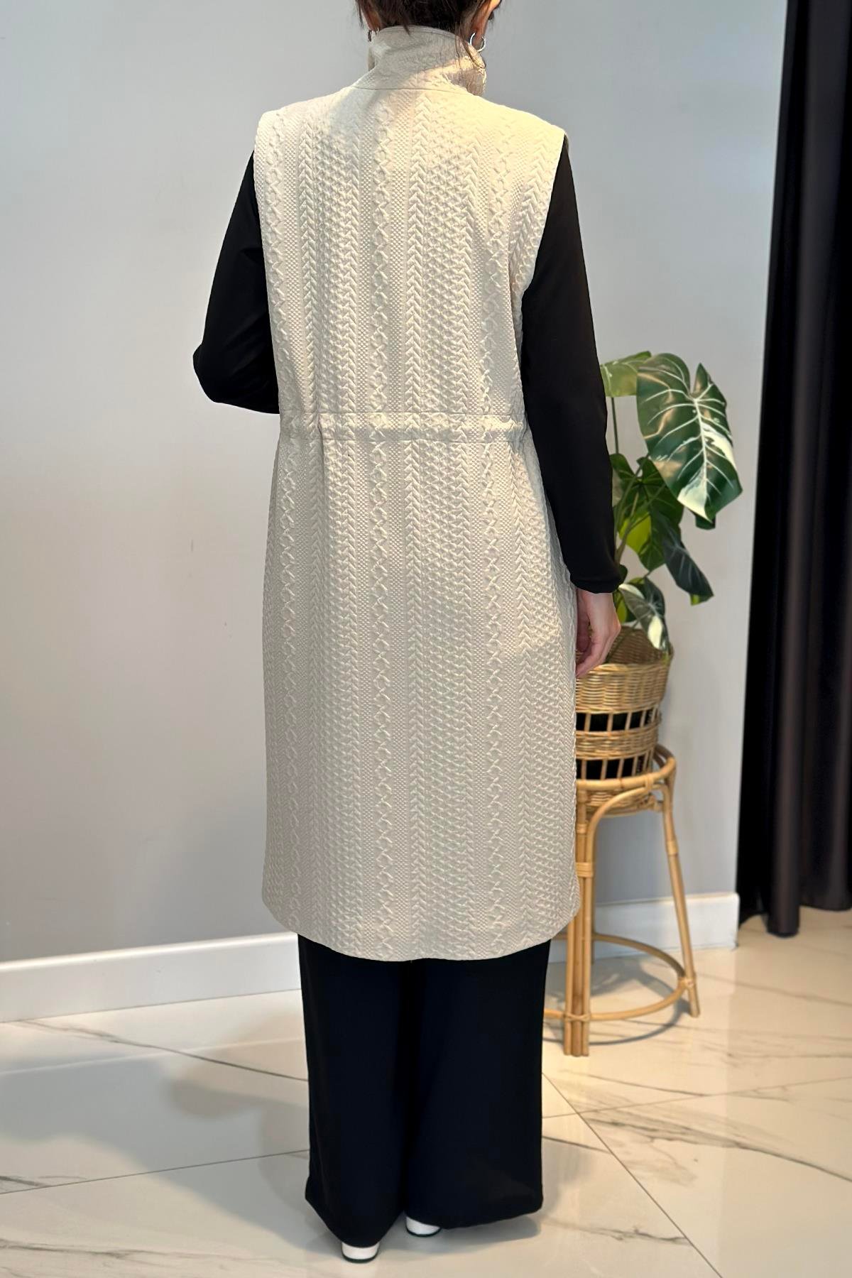 Örme Jakar Detay Yelek 14361 Bej