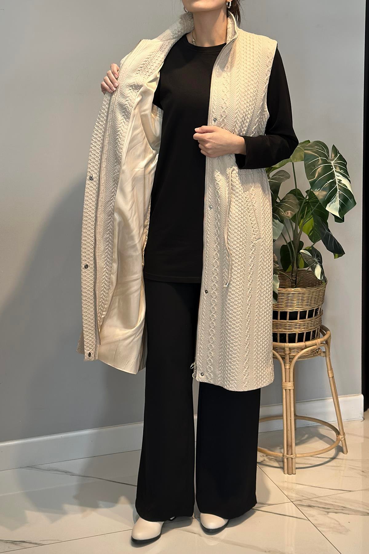 Örme Jakar Detay Yelek 14361 Bej