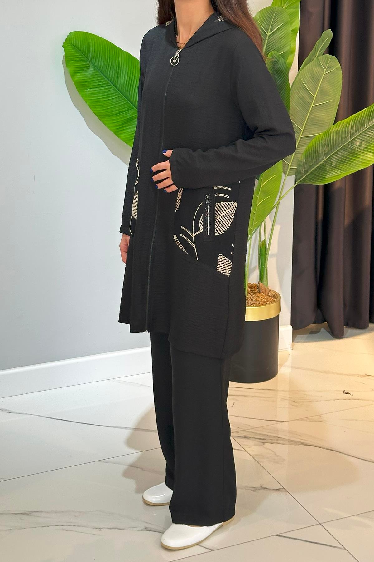 Pileli Kapüşonlu Pantolonlu Takım 18748 Siyah