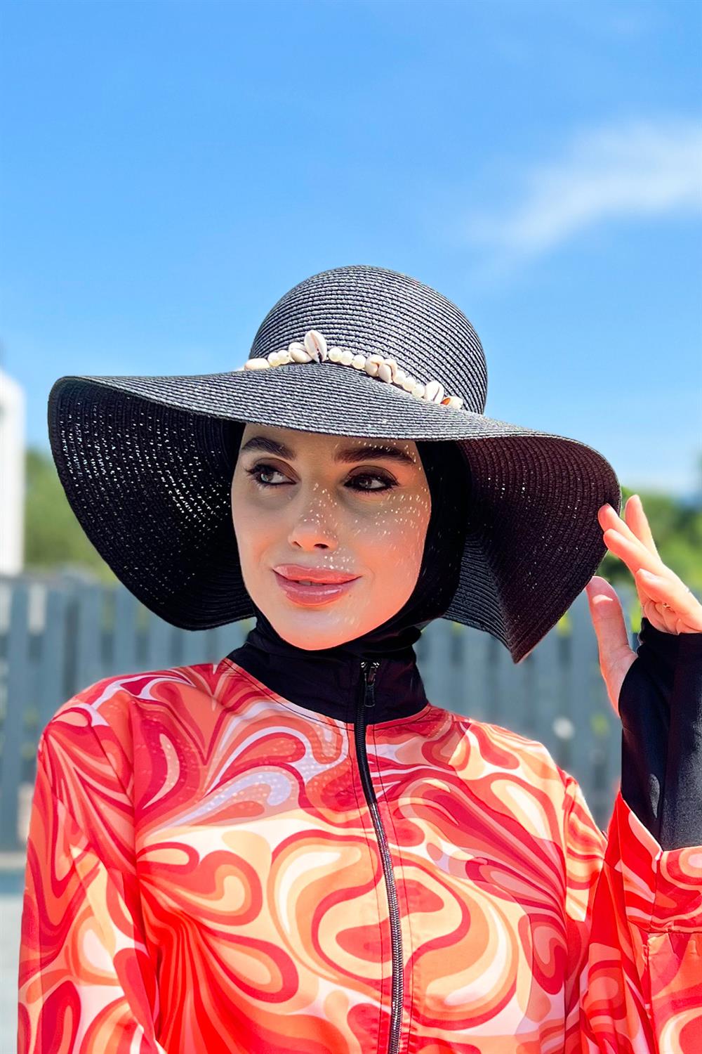 Remsa Mayo 3 İncili Deniz Kabuklu Hasır Şapka Siyah RŞ-69