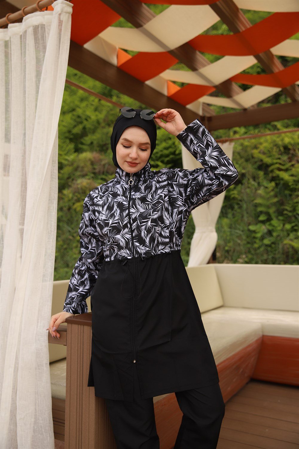 Remsa Mayo Paraşüt Tam Kapalı Tesettür Mayo Beyaz Yaprak 2112 PINAR