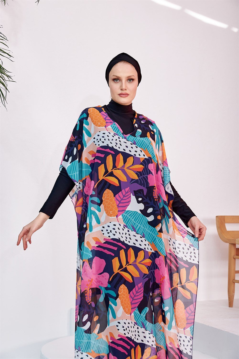 Remsa Mayo Tesettür Mayo Üzerine Desenli Tek Kaftan Pareo 430-132 Fuşya