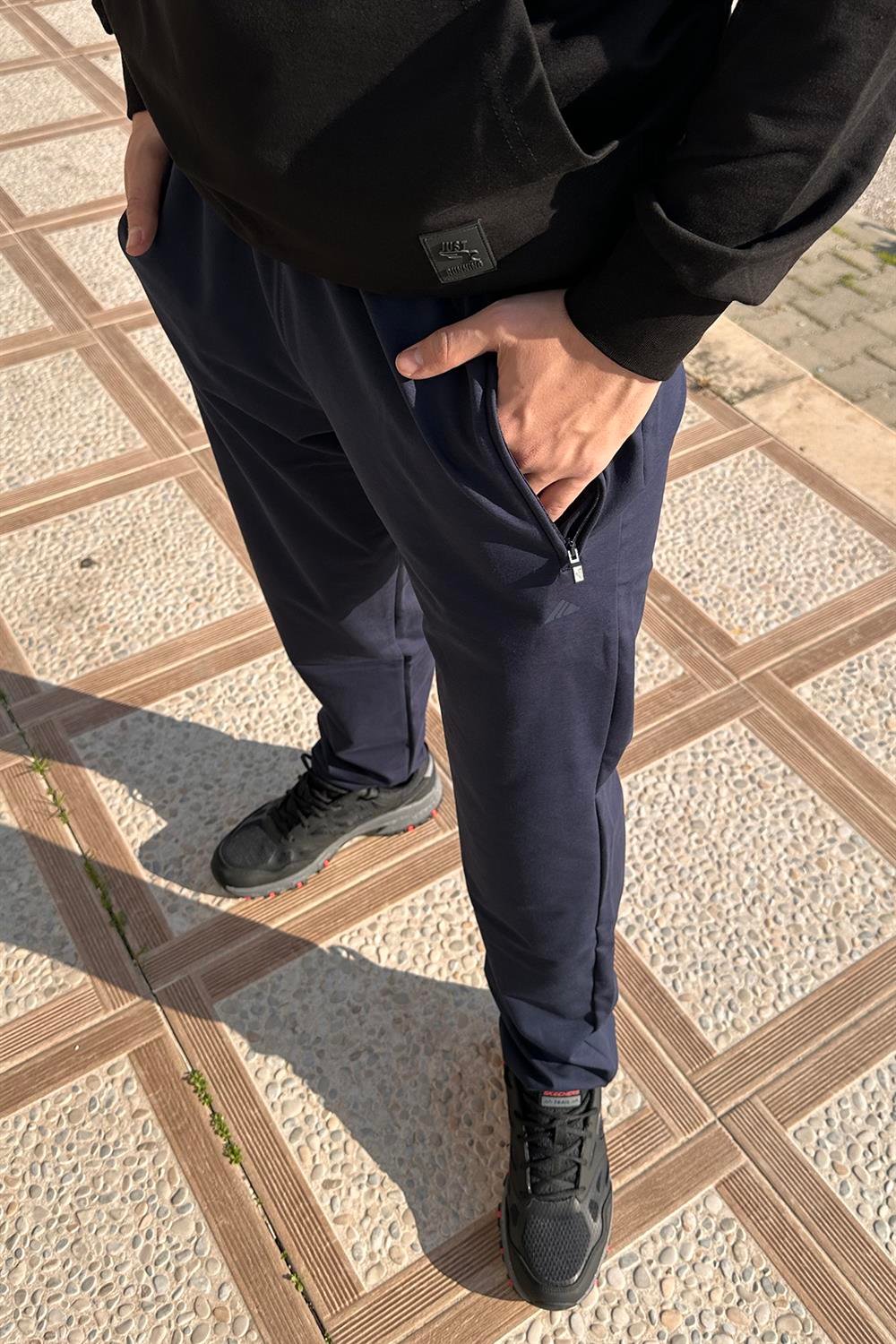 Remsa Spor Erkek Paçası Düz Beli Lastikli 3 Cepli Eşofman Altı 0705 Açık Lacivert